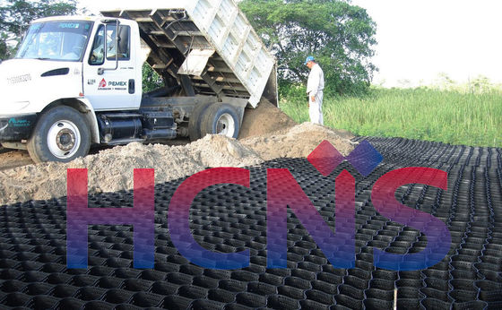 Topographie irrégulière de Geo d'emprisonnement d'érosion de HDPE cellulaire lisse de contrôle