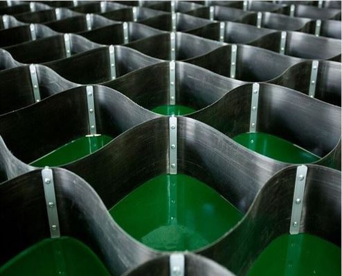 High Strength HDPE Riveted Geo Cell Grid Plastic Gravel Stabilizer For Patio
