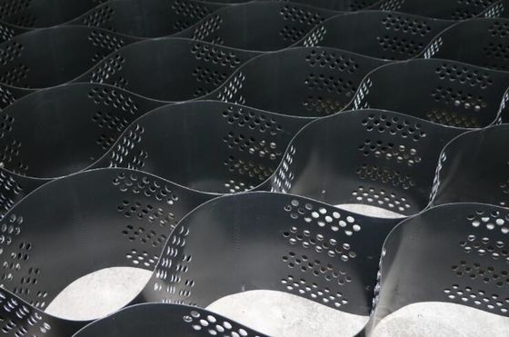 พลาสติก Mating HDPE Geocell แผ่นก้อนหินสําหรับความมั่นคงของดินและการป้องกันชัน