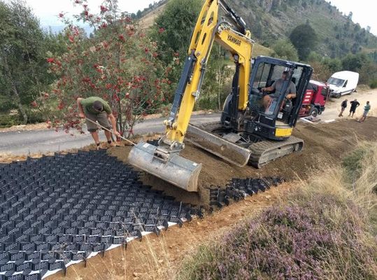 1.5mm HDPE Geocell Gravel Grid Driveway For Road Envirogrid