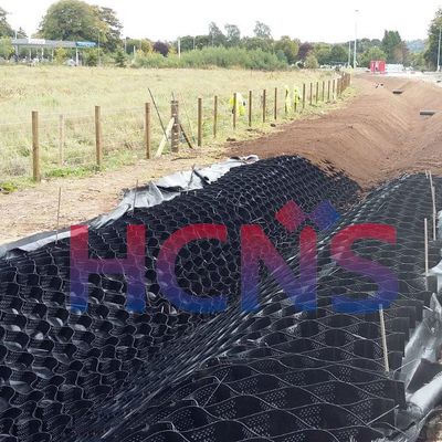 Smooth Textured Perforated HDPE Geocell Gravel Grids Paver CE Certificate