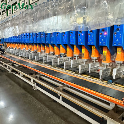 Green HDPE Geocell 200mm Height 356mm Welding Distance For Slope Protection Channel Protection Gravel Grid Manufacturer