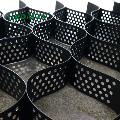 สีดํา HDPE Geocell 150mm ความสูง 660mm พื้นที่ปั่น สําหรับอุปกรณ์ป้องกันเสียง