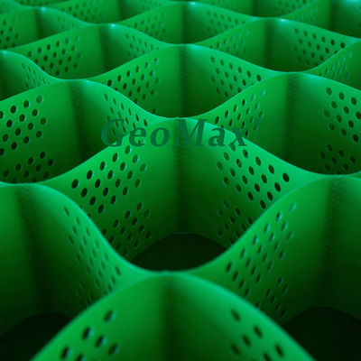Green HDPE Geocell 200mm Height 660mm Welding Space For Tree Root Protection Subbase Stabilization
