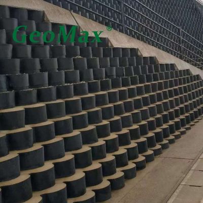 Black HDPE Geocell 150mm Height 445mm Welding Space For Retaining Walls River Walls Gabion Replacement Vegetated Wall