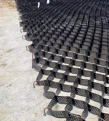 Black Slope Protection For HDPE Plastic Geocell 75mm Height 356mm Welding Space With 400min OIT And 4999Hours ESCR
