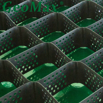 300mm Height Heavy-Duty HDPE 445mm Welded Distance Geocell for Mining Haul Road Foundations In India