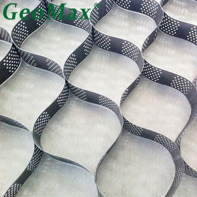 Géocellule GM356 en PEHD de 100 mm de hauteur avec perforations de 1,5 mm d'épaisseur pour la protection des canaux au Pakistan