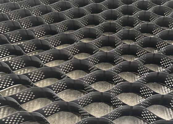 Black HDPE Geocell 150mm For Gravel Stabilization And Road Reinforcement