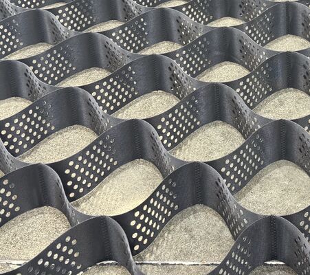 Black HDPE Geocell 100mm 400mm Weld Distance For Road Base Reinforcement