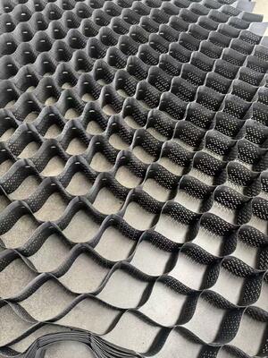 HDPE Cellular Confinement Geocell 75mm 445mm Weld Spacing for Landscape Reinforcement