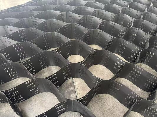 Large Cell HDPE Geocell 150mm 660mm Weld Spacing for Embankment Reinforcement