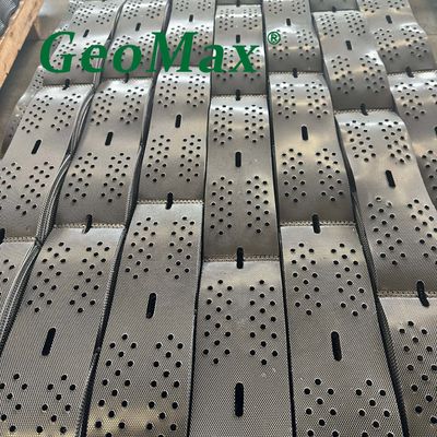 สีดํา HDPE GEOCELL 120MM HEIGHT 330MM สถานที่ปั่นสําหรับทางเข้า