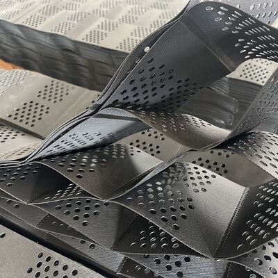 GM100 330 HDPE Geocell For Soft Soil Improvement Drainage Balance Load Spreading