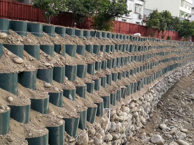 Smooth Textured Perforated HDPE Geocell Gravel Grids Paver CE Certificate 3